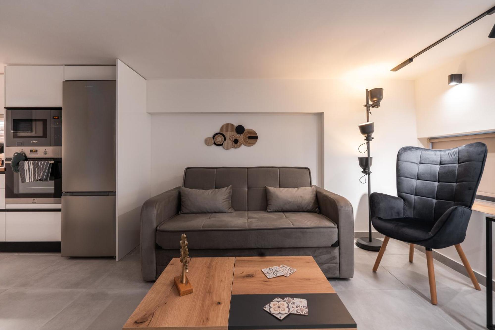 Demeter'S Loft-Stylish Exclusive Athenian Retreat Apartment Bagian luar foto